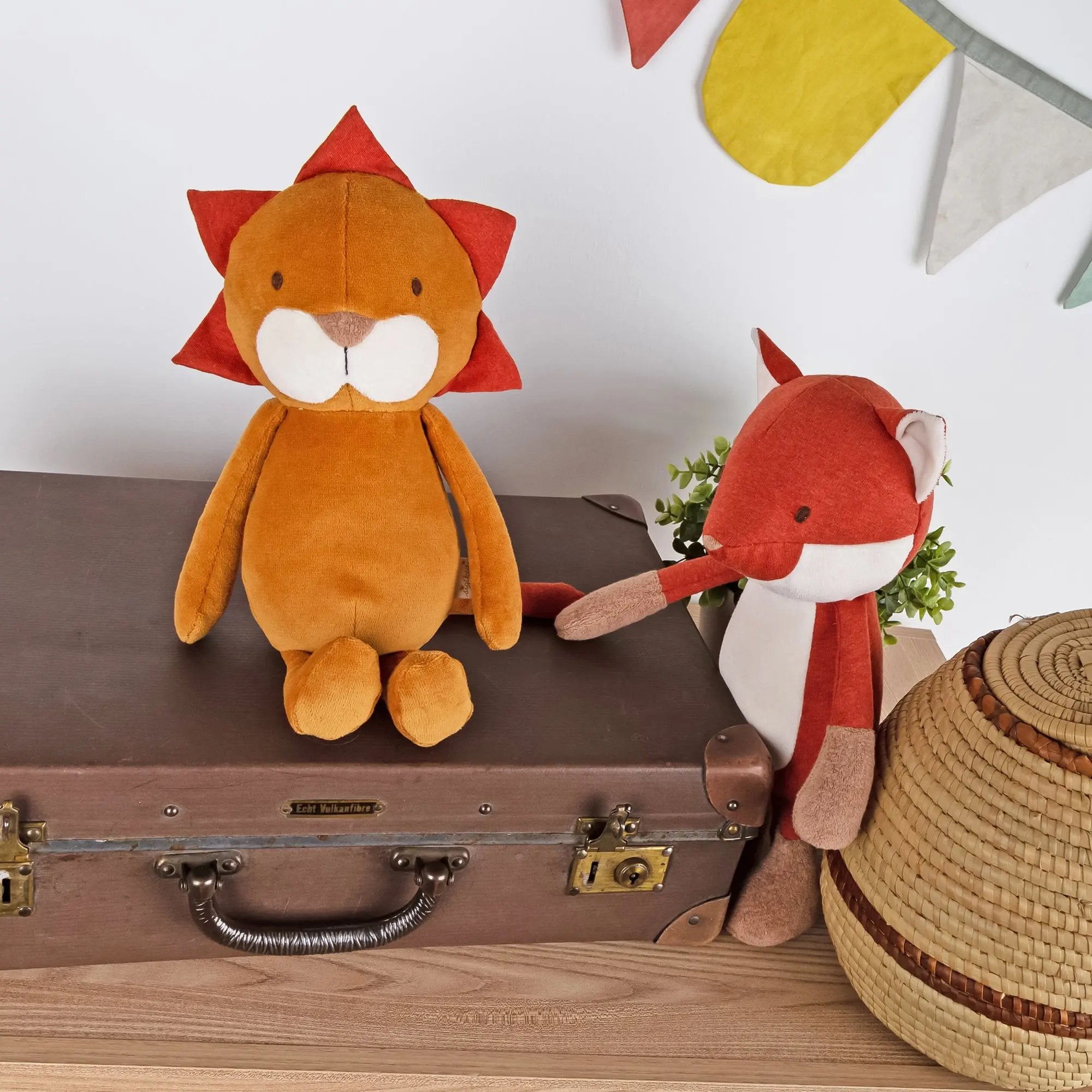 Arthur the Lion Plush Toy - sigikid