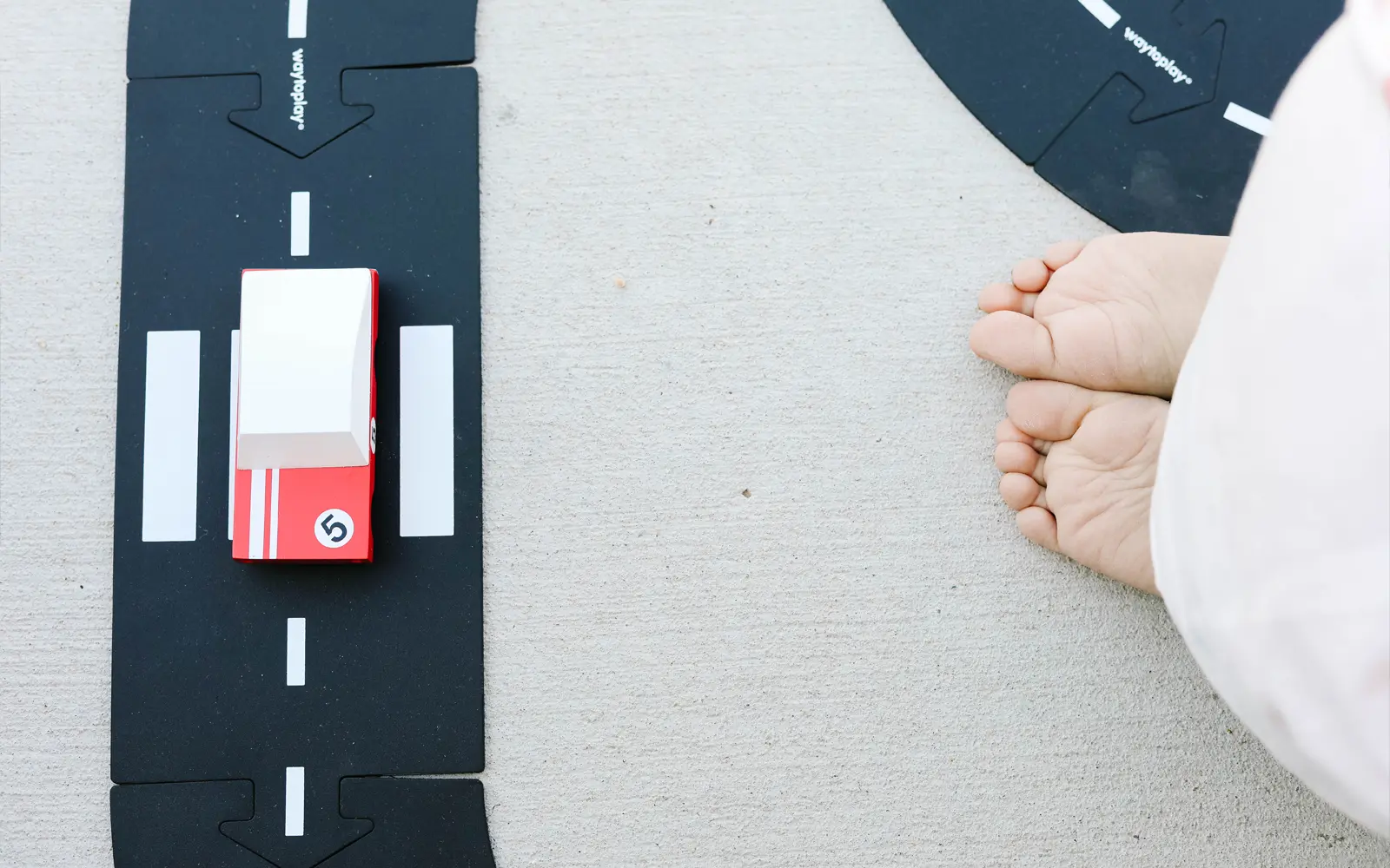 Candycar - Red Racer #5 - sigikid