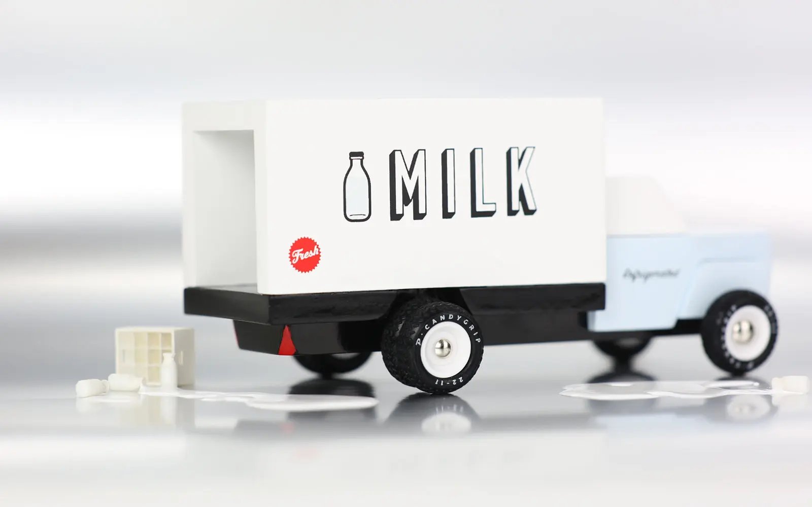 Milk Truck - sigikid