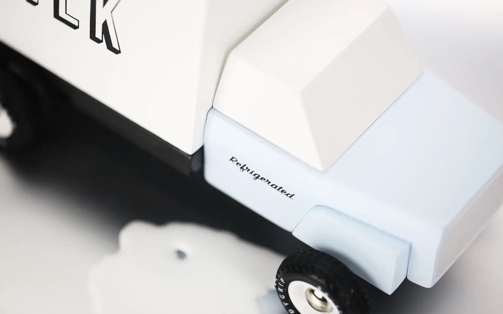 Milk Truck - sigikid