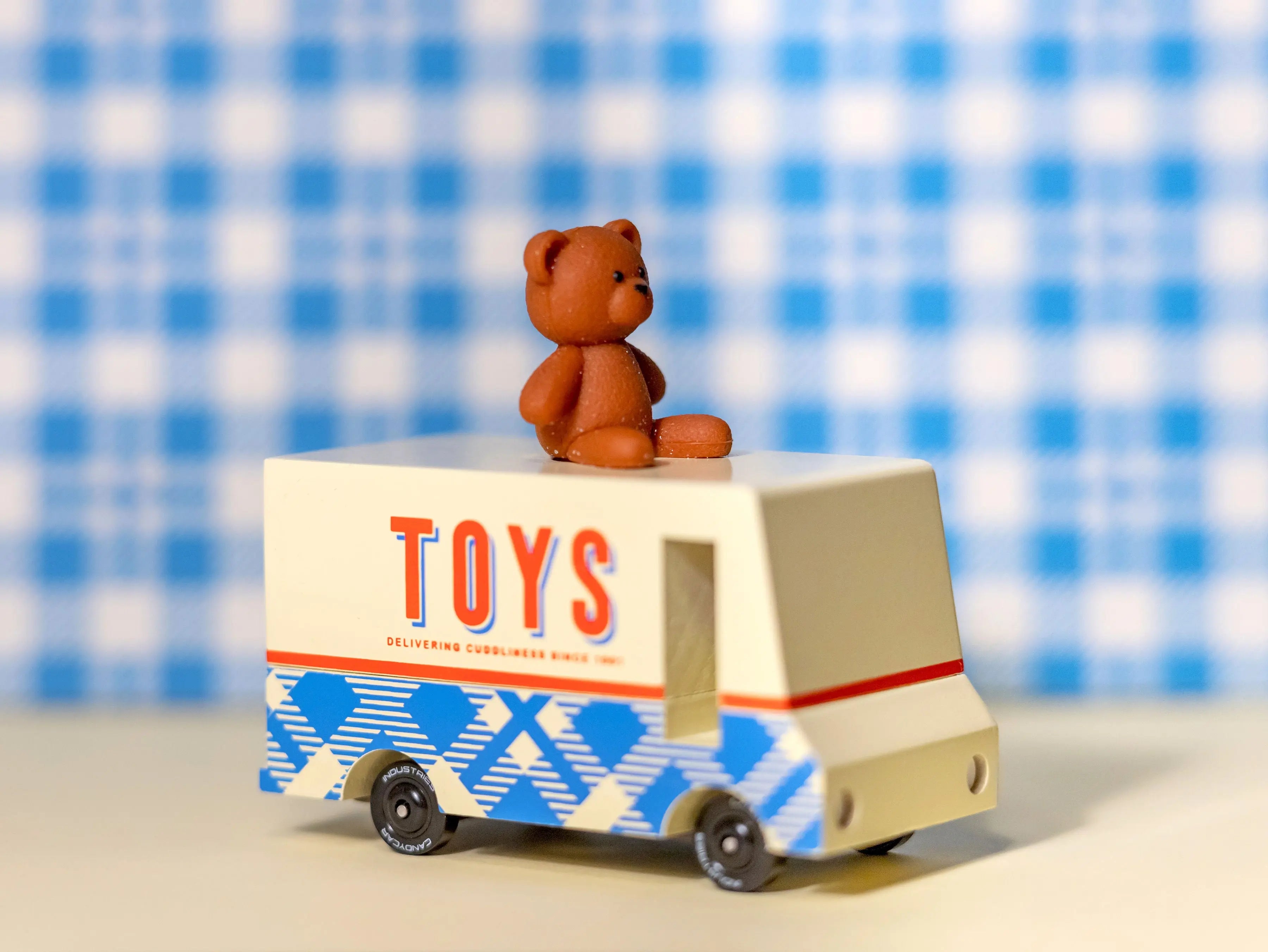 Teddy Bear Van - Wooden Car Candylab